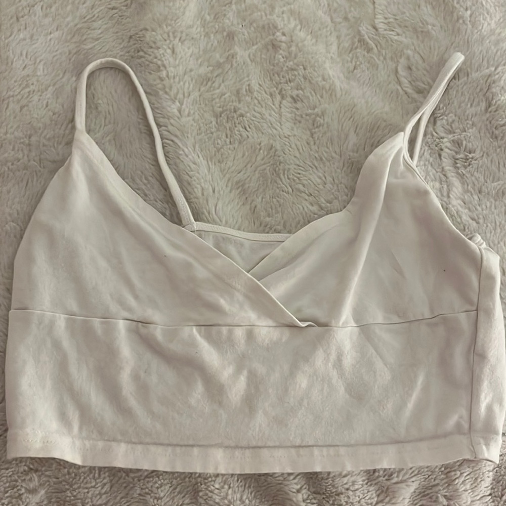 White cropped tank